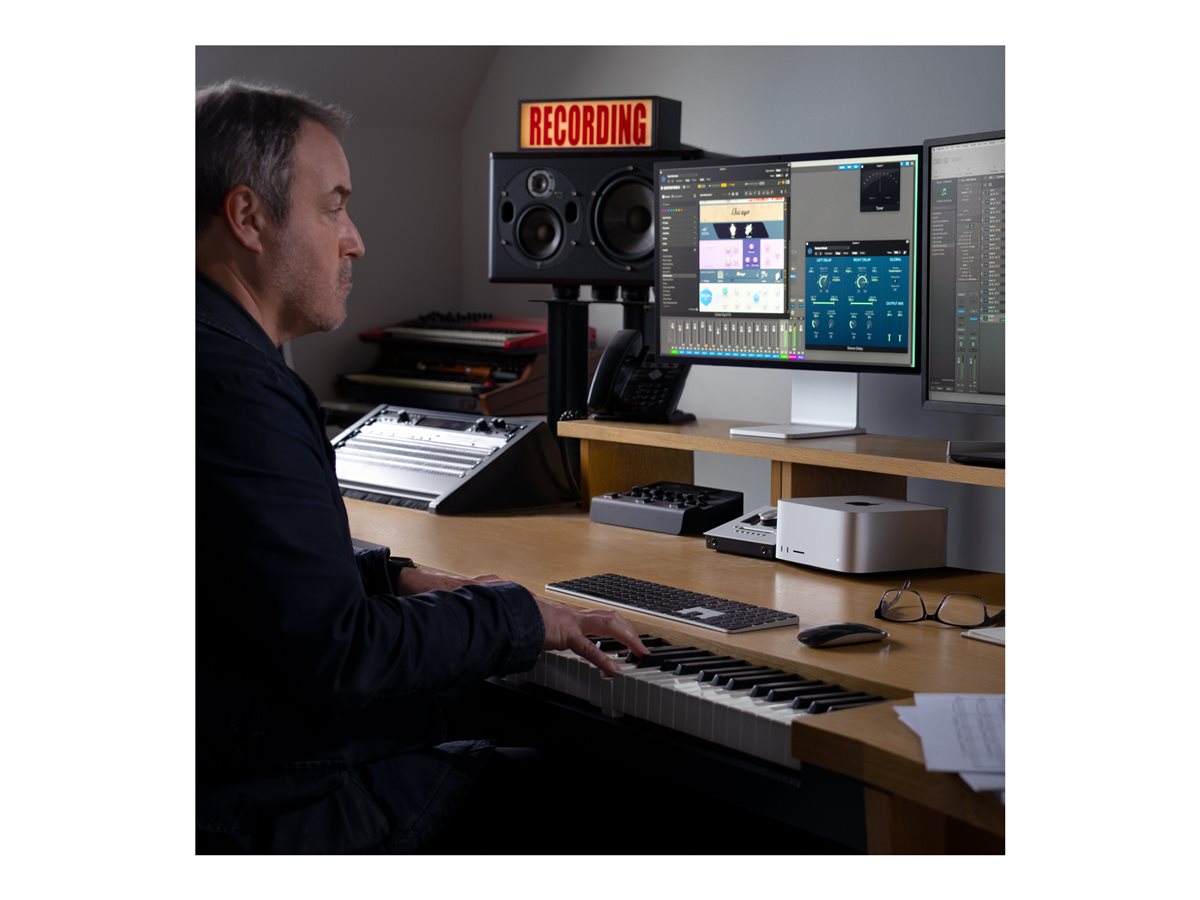 Mac Studio — Right-angle
